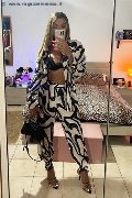 Napoli Trans Ellena Bittencourt 392 12 74 529 foto selfie 21